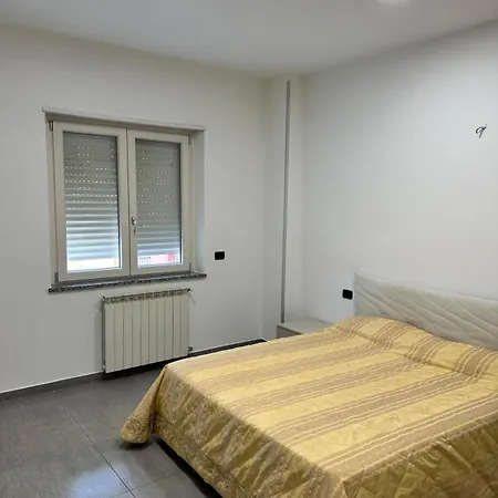 Alojamento de Acomodação e Pequeno-almoço In Family